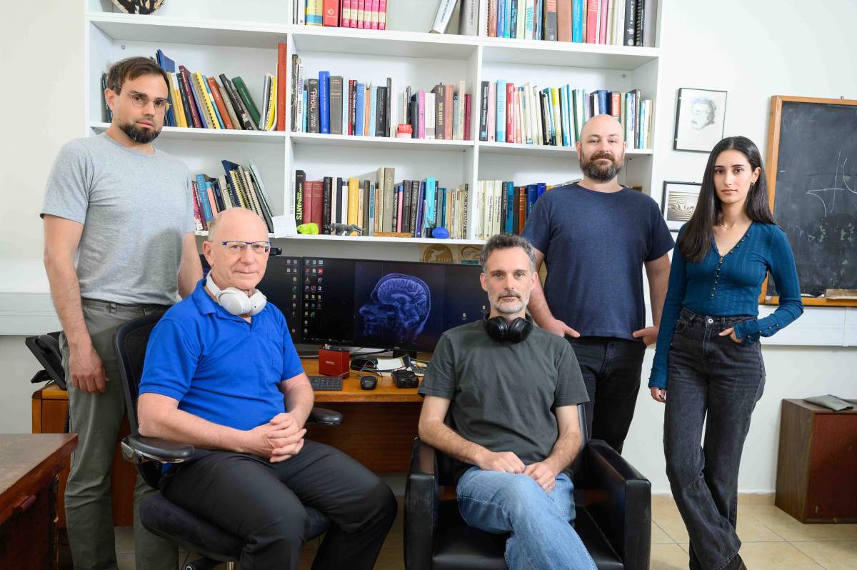 (l-r) Dr. Dominik Freche, Prof. Elisha Moses, Dr. Nadav Matalon, Dr. Eyal Weinreb and Ophira Blumner