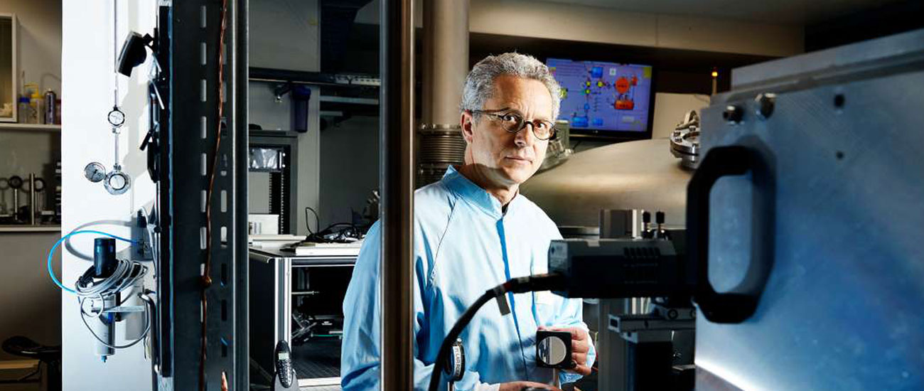 Victor Malka © LÉA CRESPI/ PASCO POUR LE MONDE Weizmann France