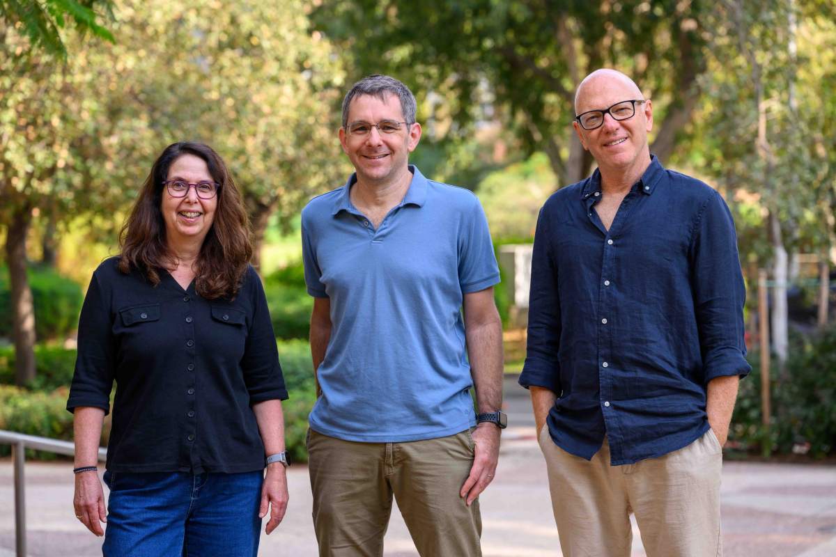 (g-d) Dr. Shirley Daube, Dr. Ohad Vonshak and Prof. Roy Bar-Ziv
