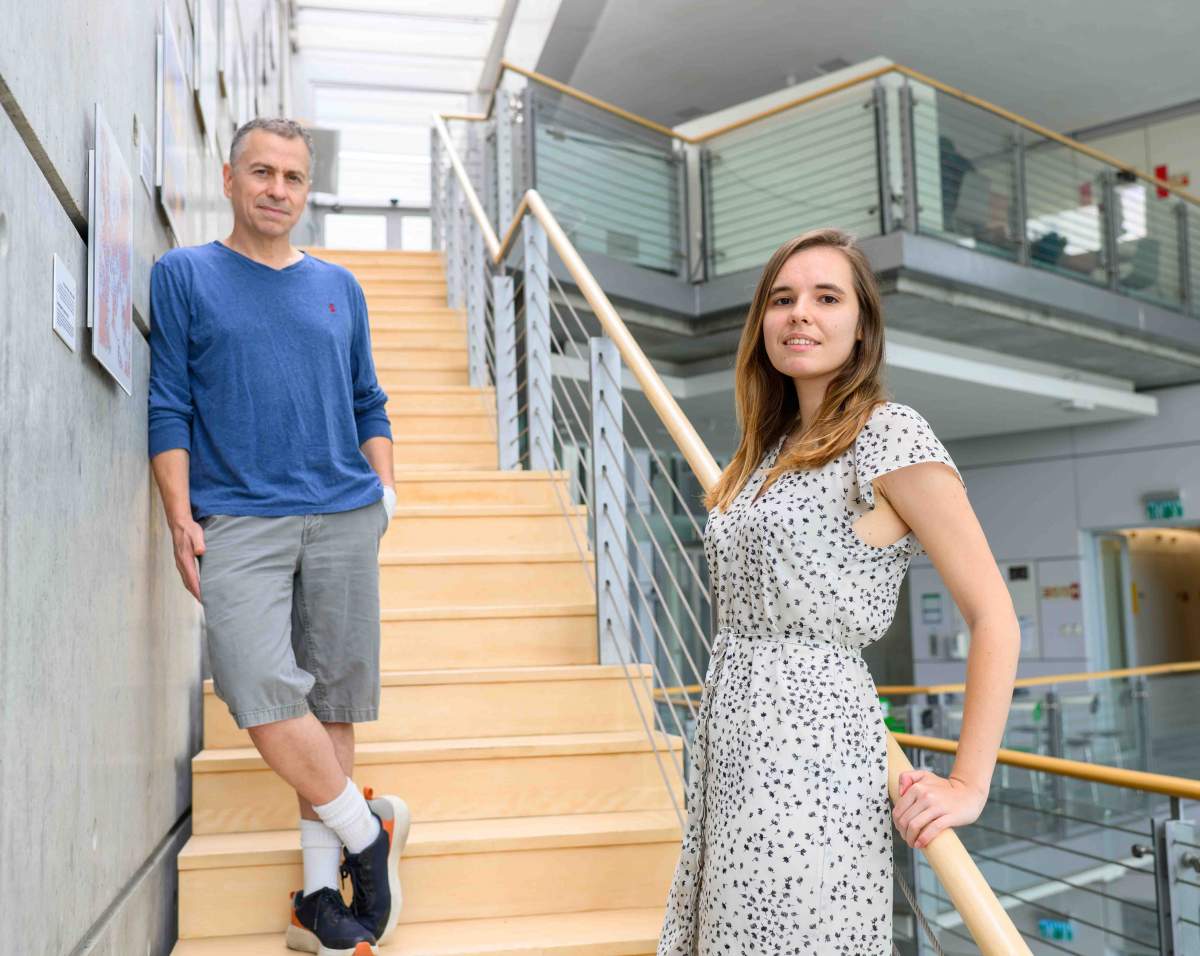 (g-d) Prof. Yitzhak Pilpel et Gabriela Lobinska. Innovation évolutive 